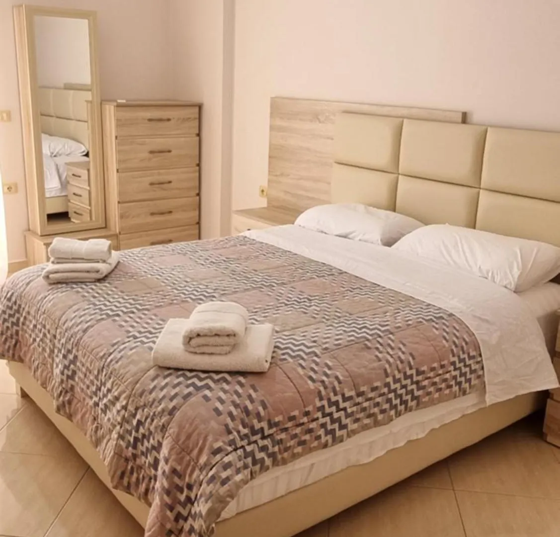 Daniel Apartment 2 Sarande 0*,